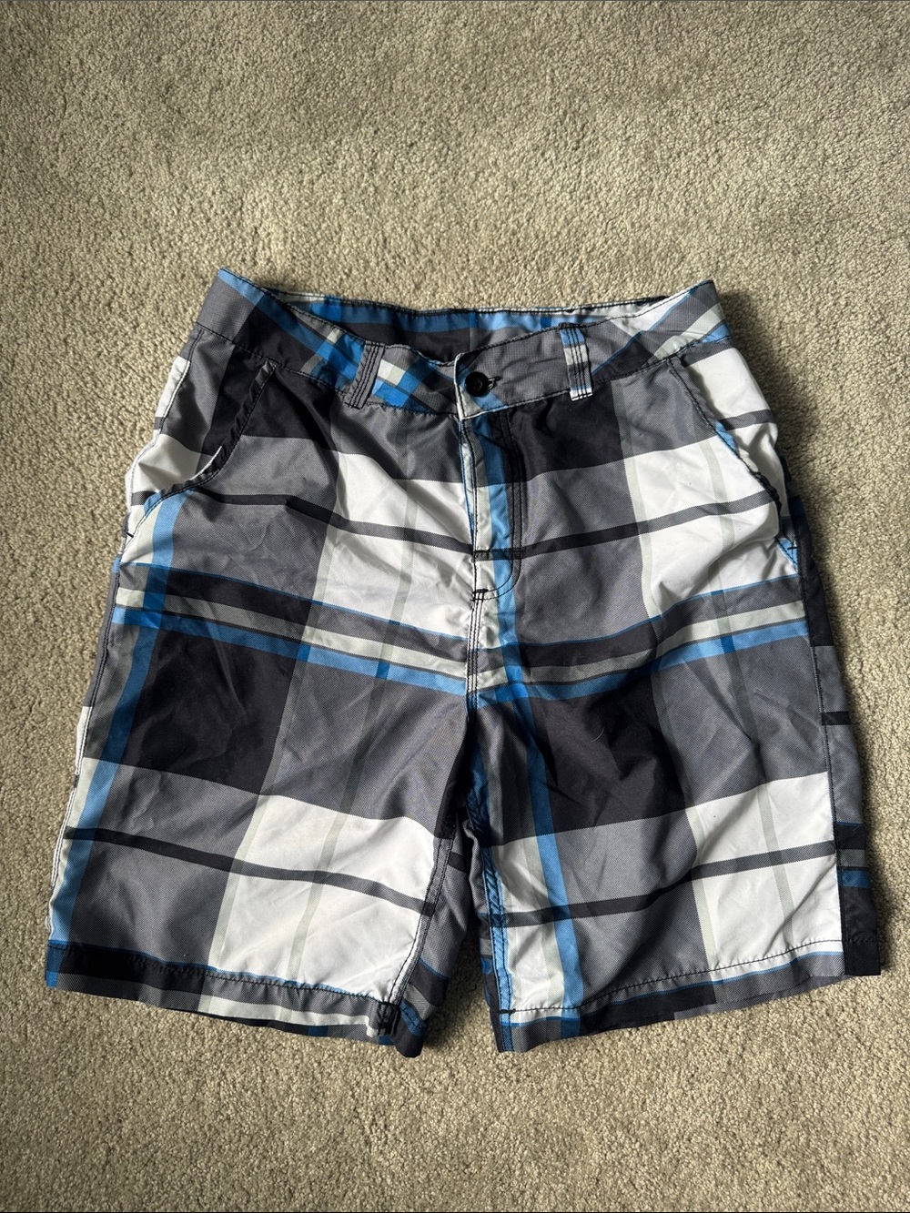 Okanu board shorts
